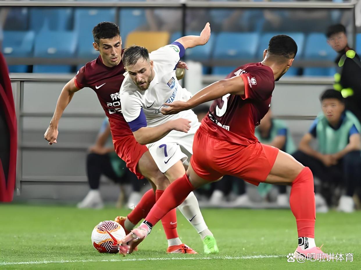 AYX中国-包含刚刚！多特蒙德关键时刻远射贴柱托特纳姆赛前伤情更新，集结日上海申花迎来里程碑的词条