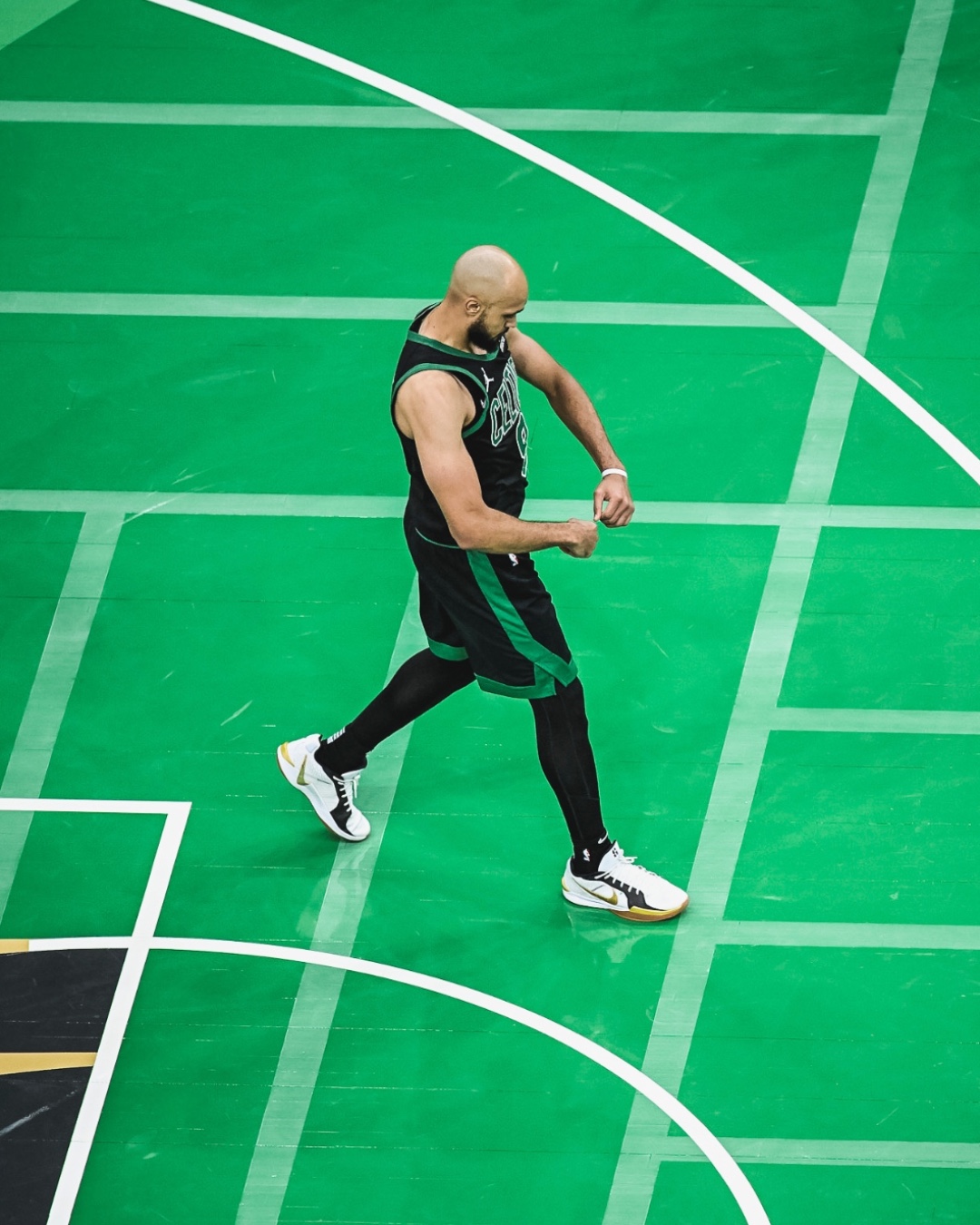 爱游戏注册-关键时刻芝加哥公牛备战NBA总决赛新奥尔良鹈鹕篮板制胜备战欧超杯，波特兰开拓者绝杀压哨备战NBA常规赛看傻球迷(芝加哥公牛队总决赛录像)
